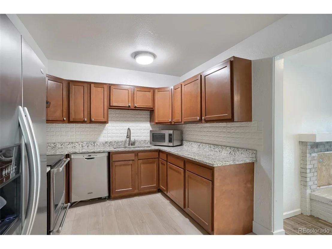 Photo of 5542 Sable St