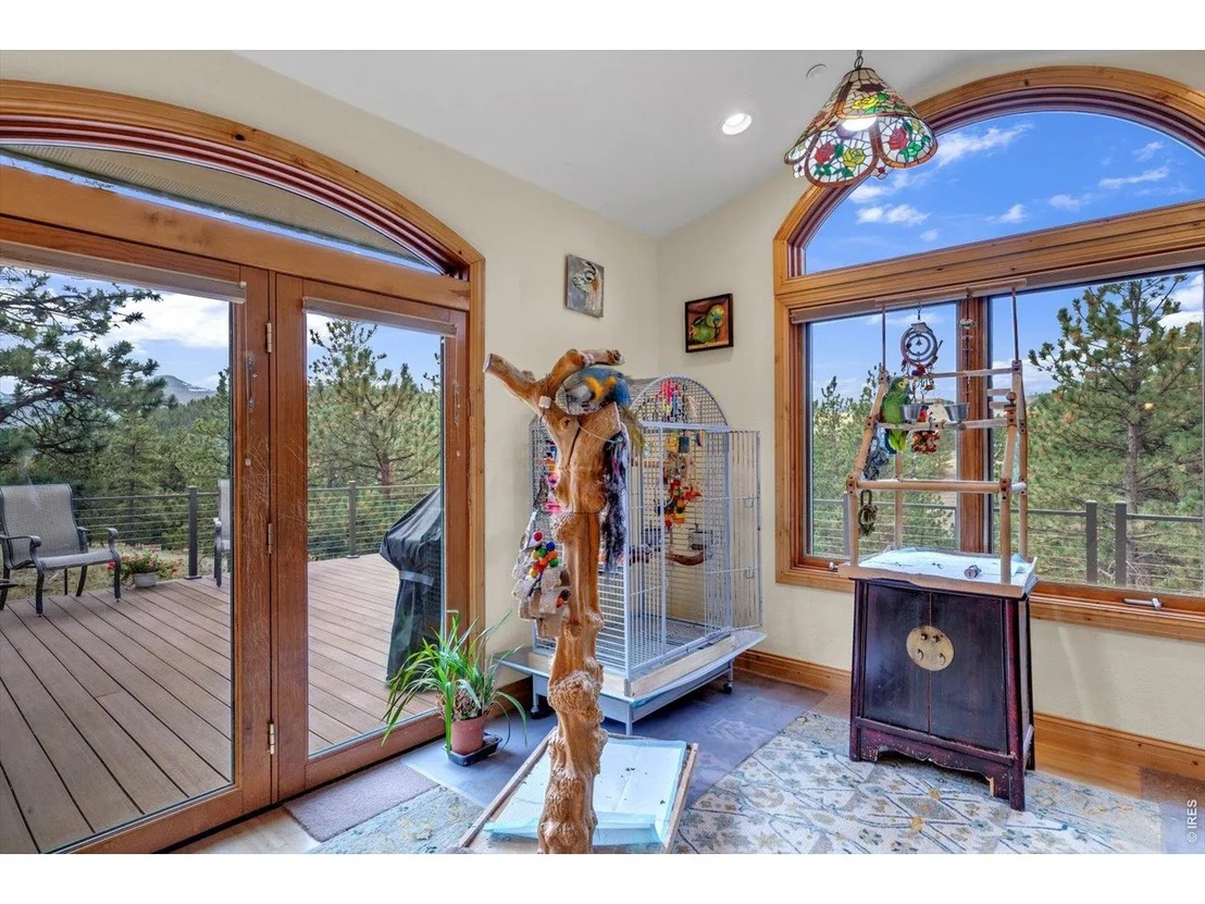 Photo of 165 Bison Dr