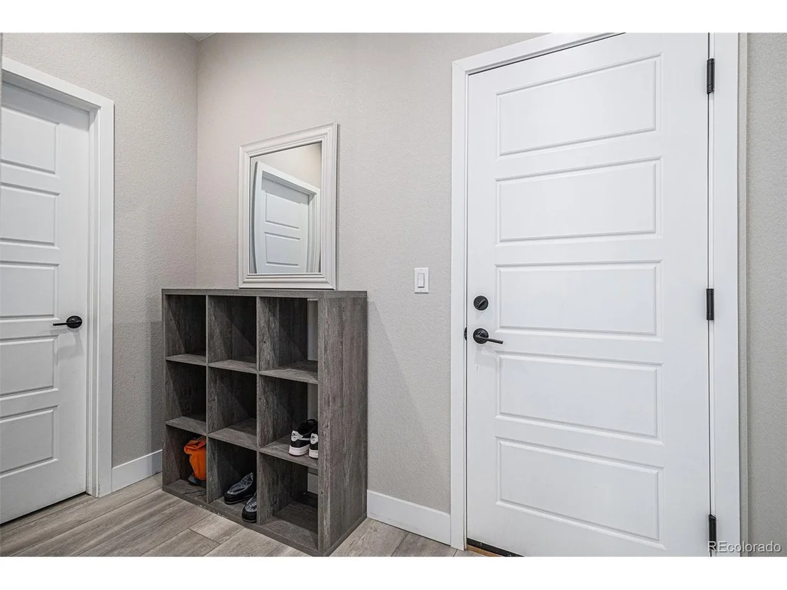 Photo of 6183 Stable View St