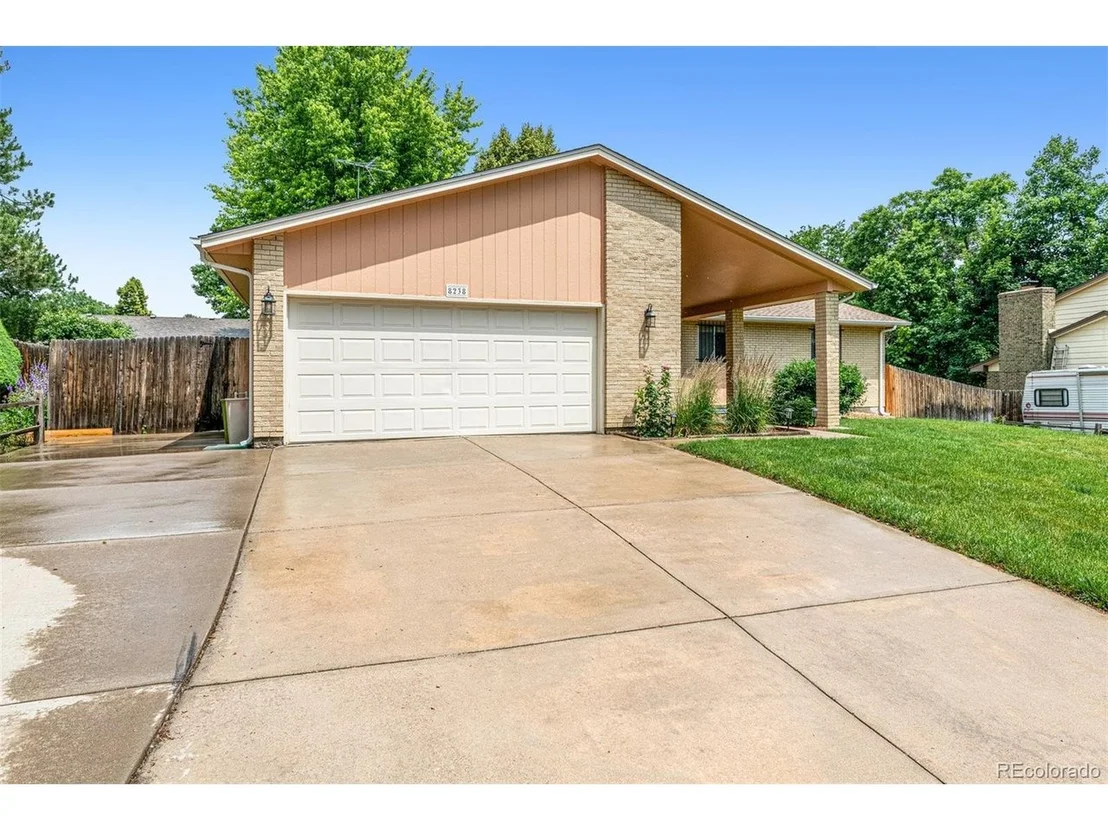 Photo of 8238 Everett Way
