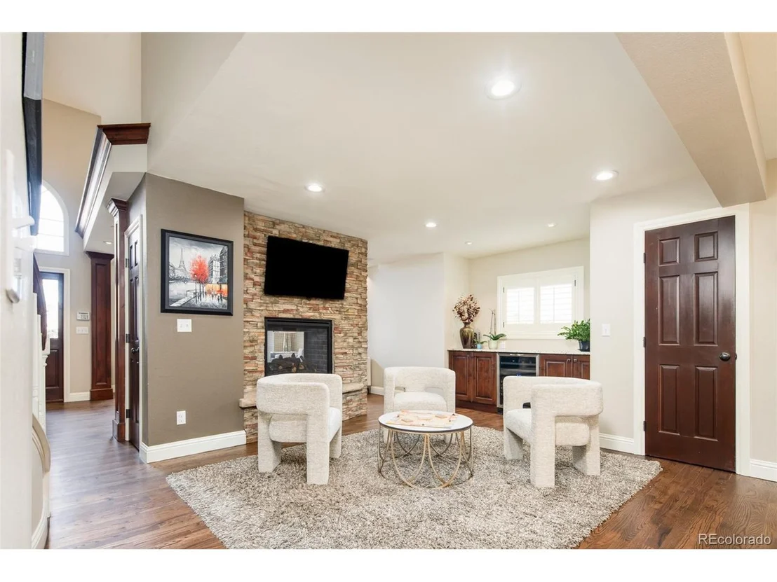 Photo of 57 Mc Intyre Cir