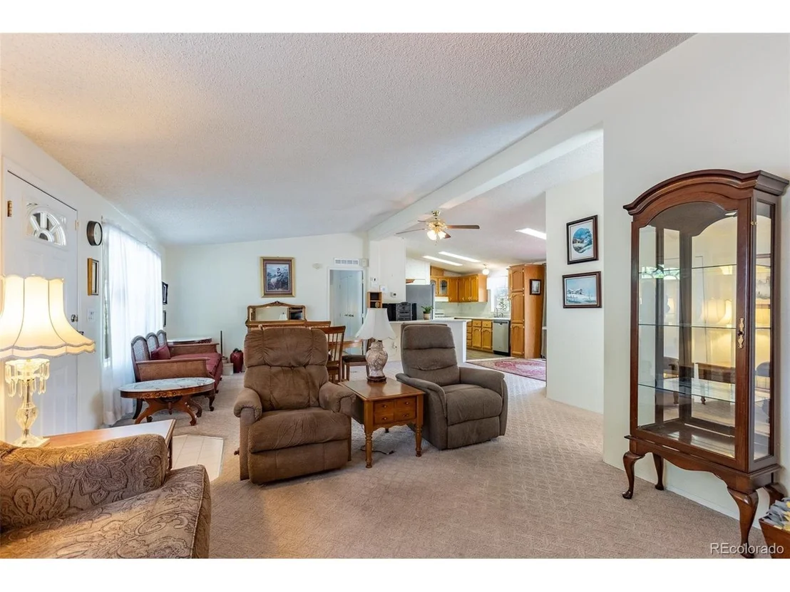 Photo of 246 Loop Dr