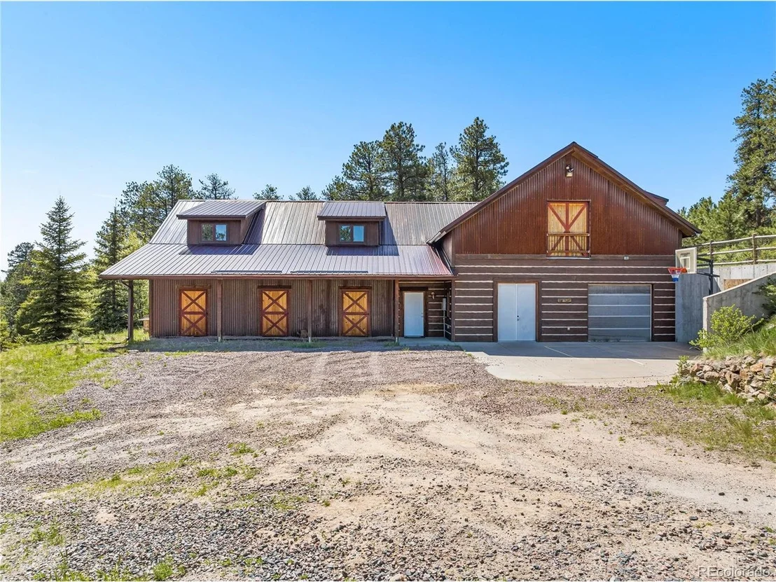 Photo of 2116 Wieler Rd