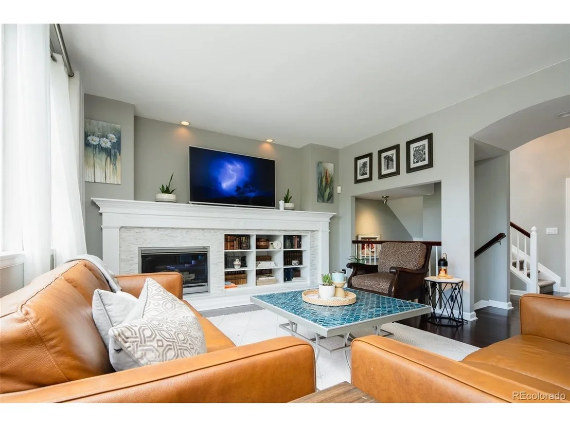 Photo of 323 White Ash Dr