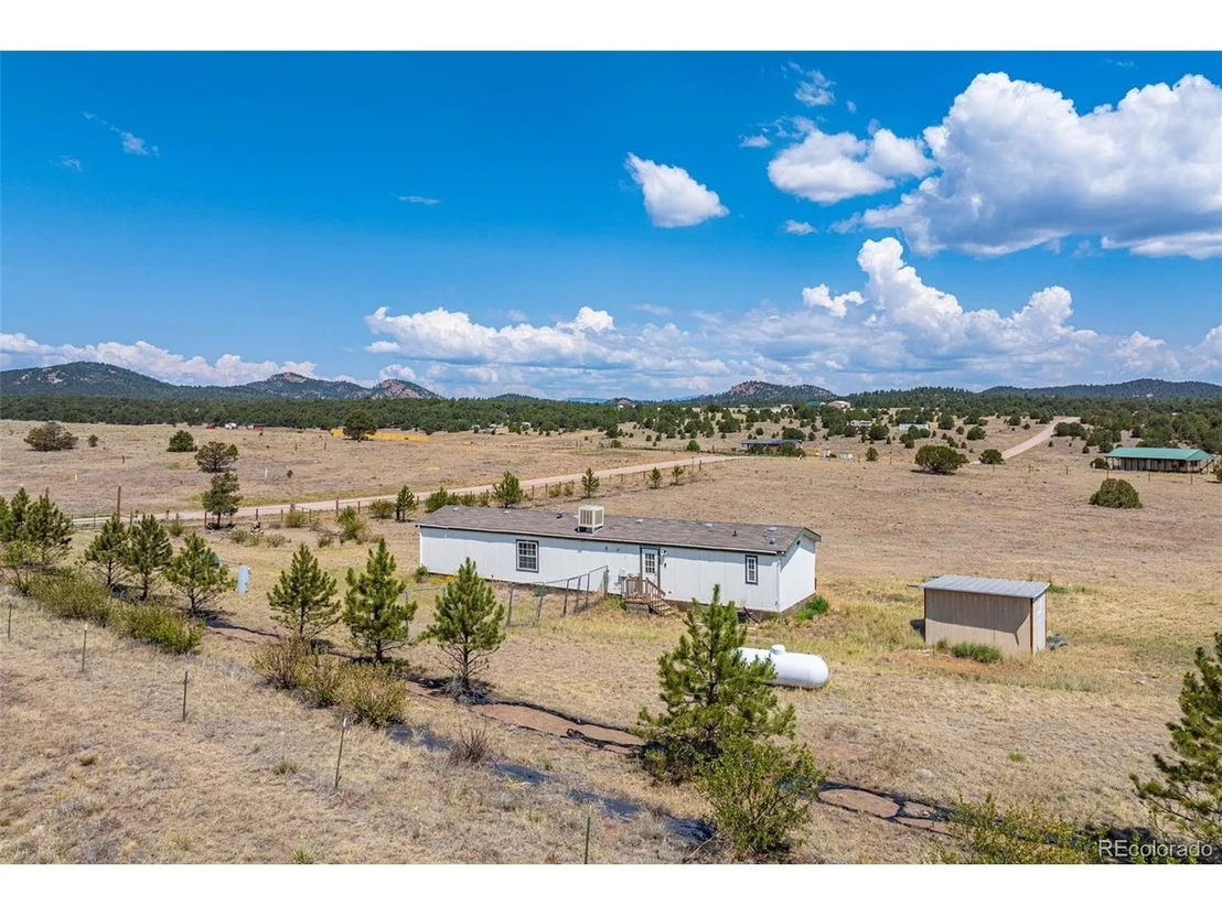 Photo of 1838 17th Trl