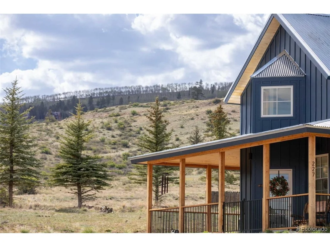 Photo of 227 Bee McClure Dr