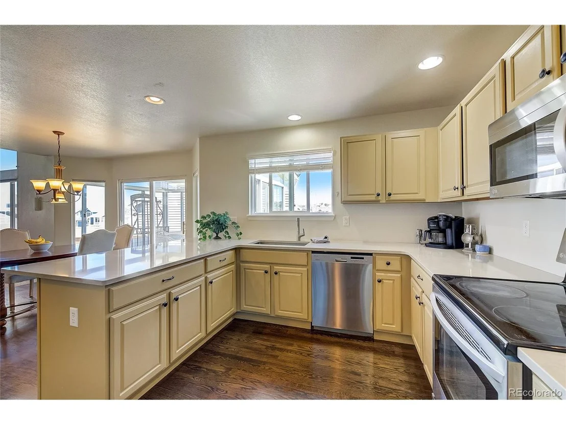 Photo of 10168 Foxridge Cir