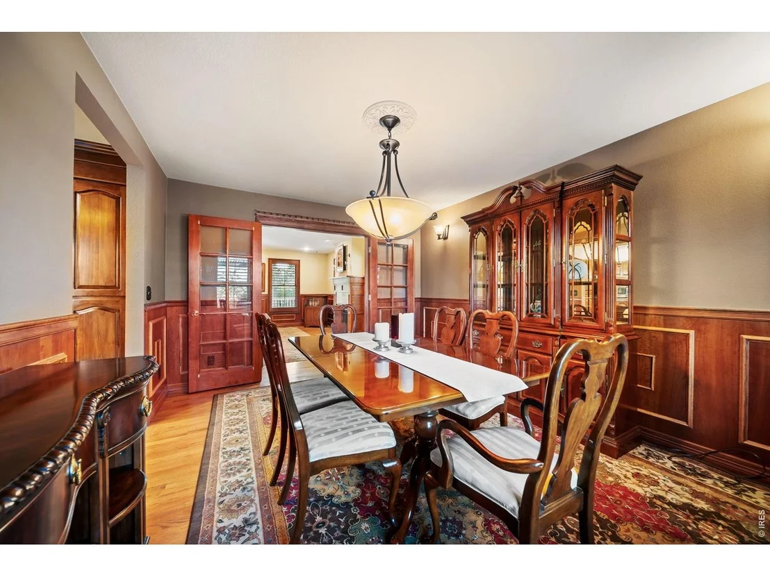 Photo of 2900 Spring Mountain Dr