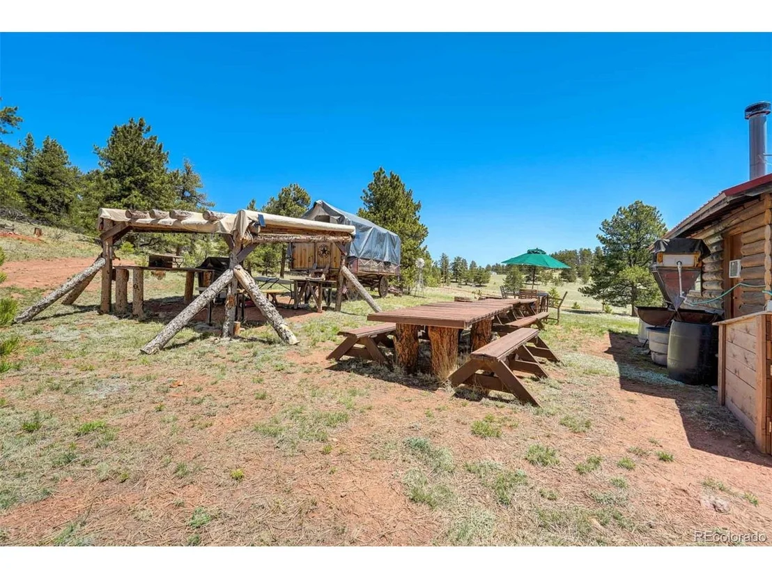 Photo of 100 Hawk Ln