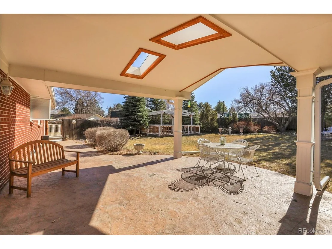 Photo of 7420 Quaker St