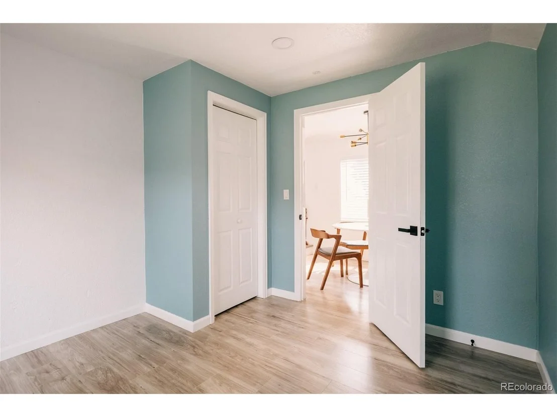 Photo of 4825 Bryant St