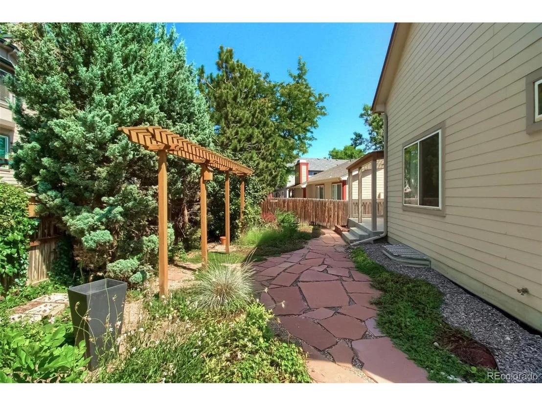 Photo of 11243 Vrain Dr