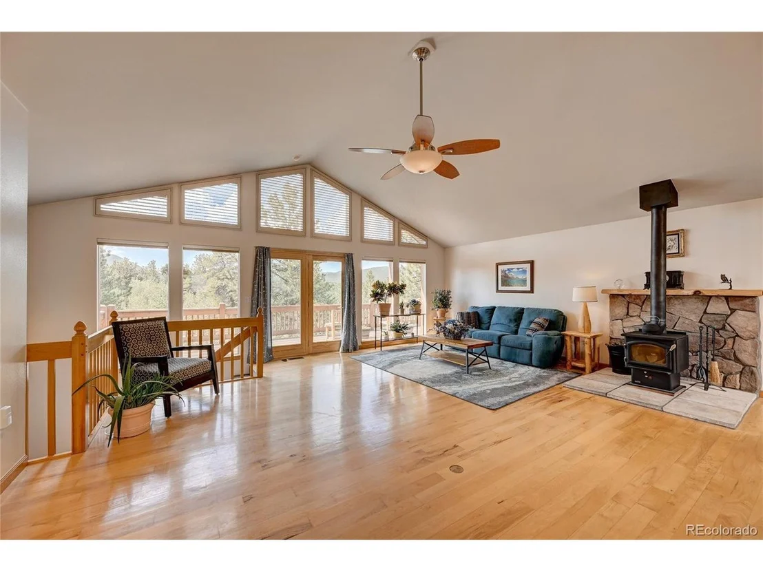 Photo of 111 Mount Evans Dr