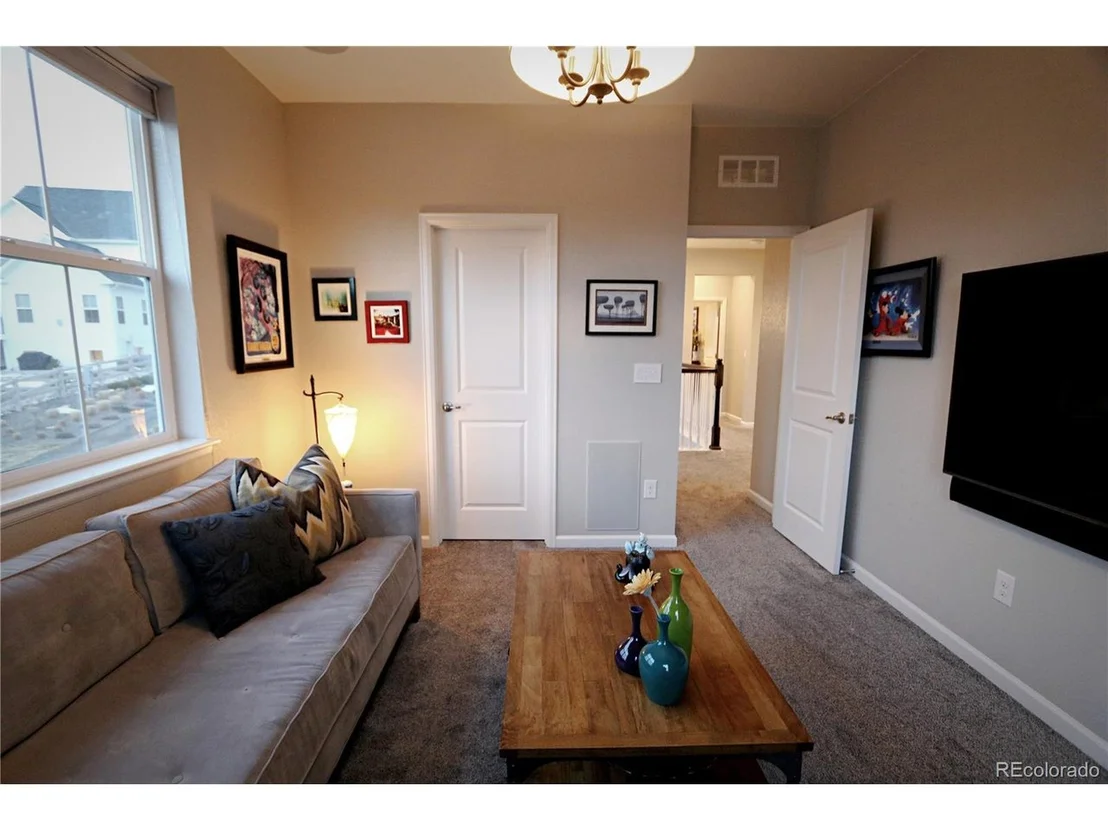 Photo of 8284 Superior Cir