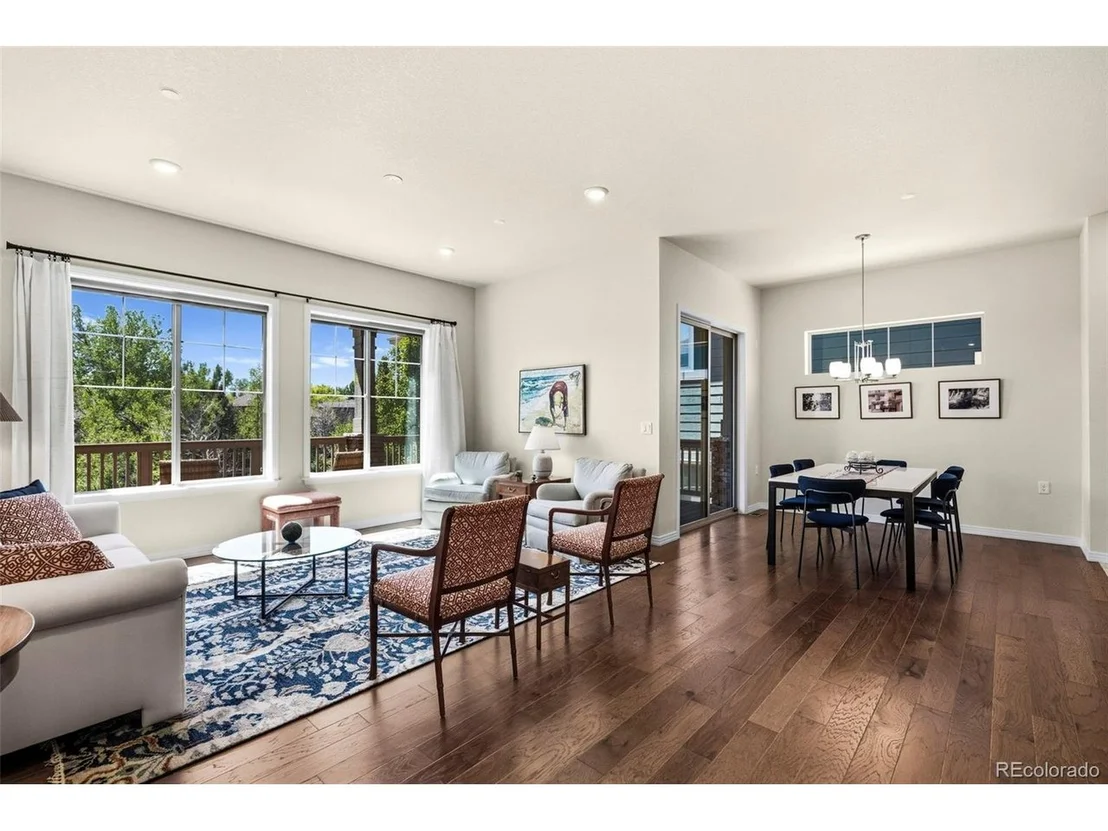 Photo of 1240 Lanterns Ln