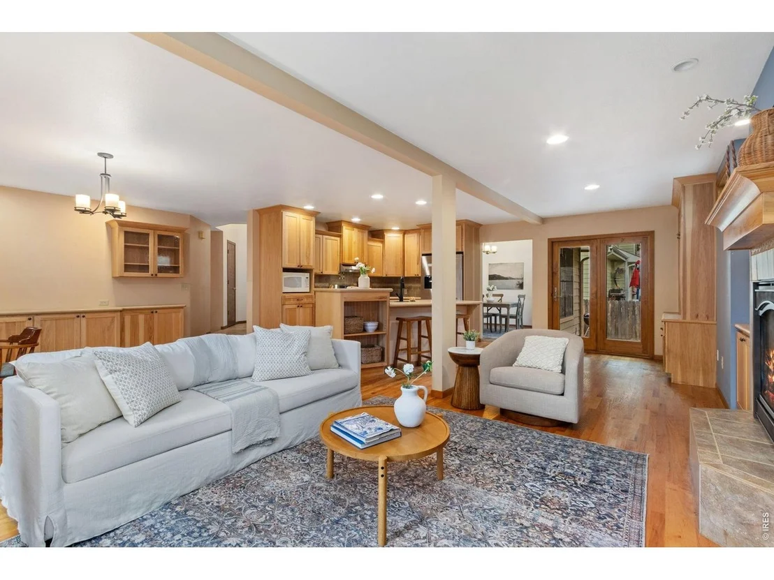 Photo of 1562 Faraday Cir
