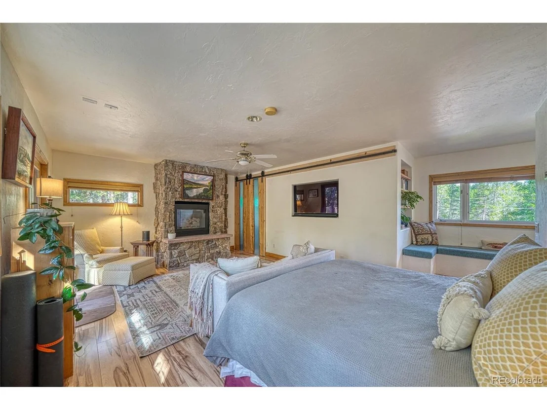 Photo of 212 Rafferty Dr