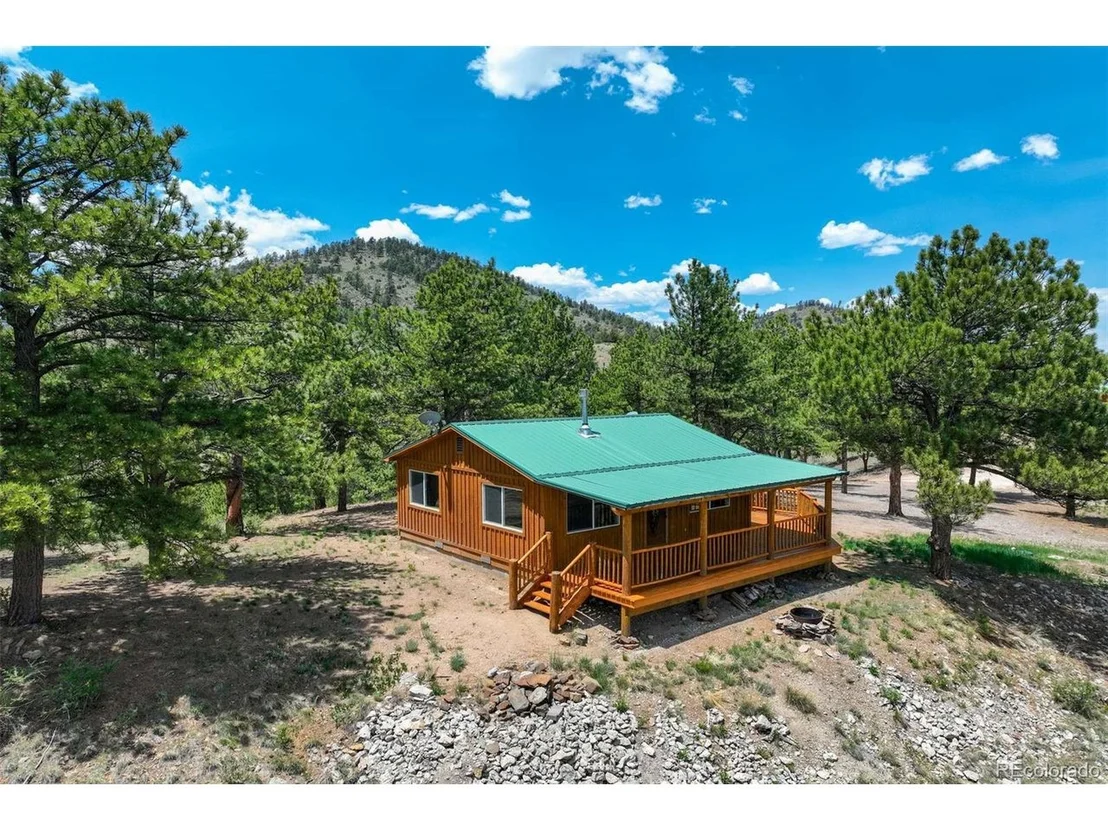 Photo of 70 Elk Cir