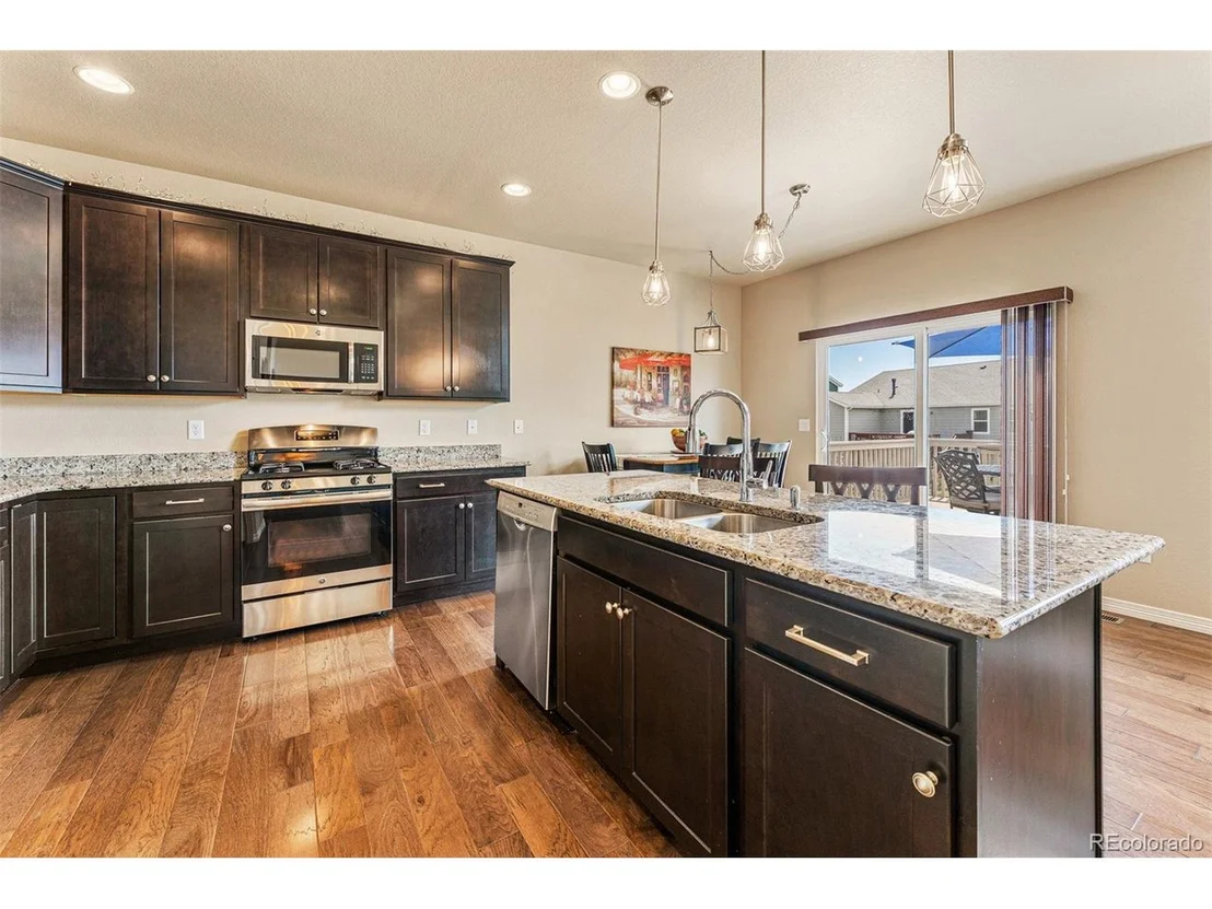 Photo of 669 Biscayne Ct
