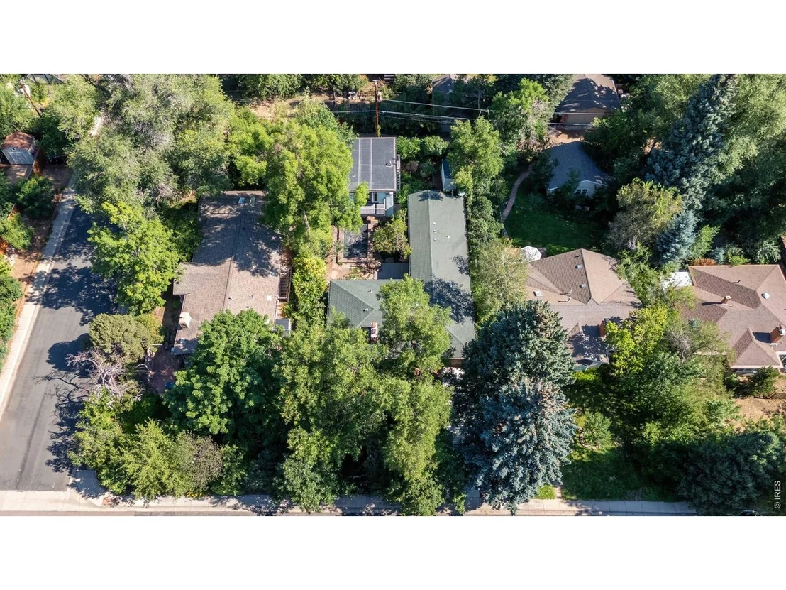 Photo of 1709 Mariposa Ave