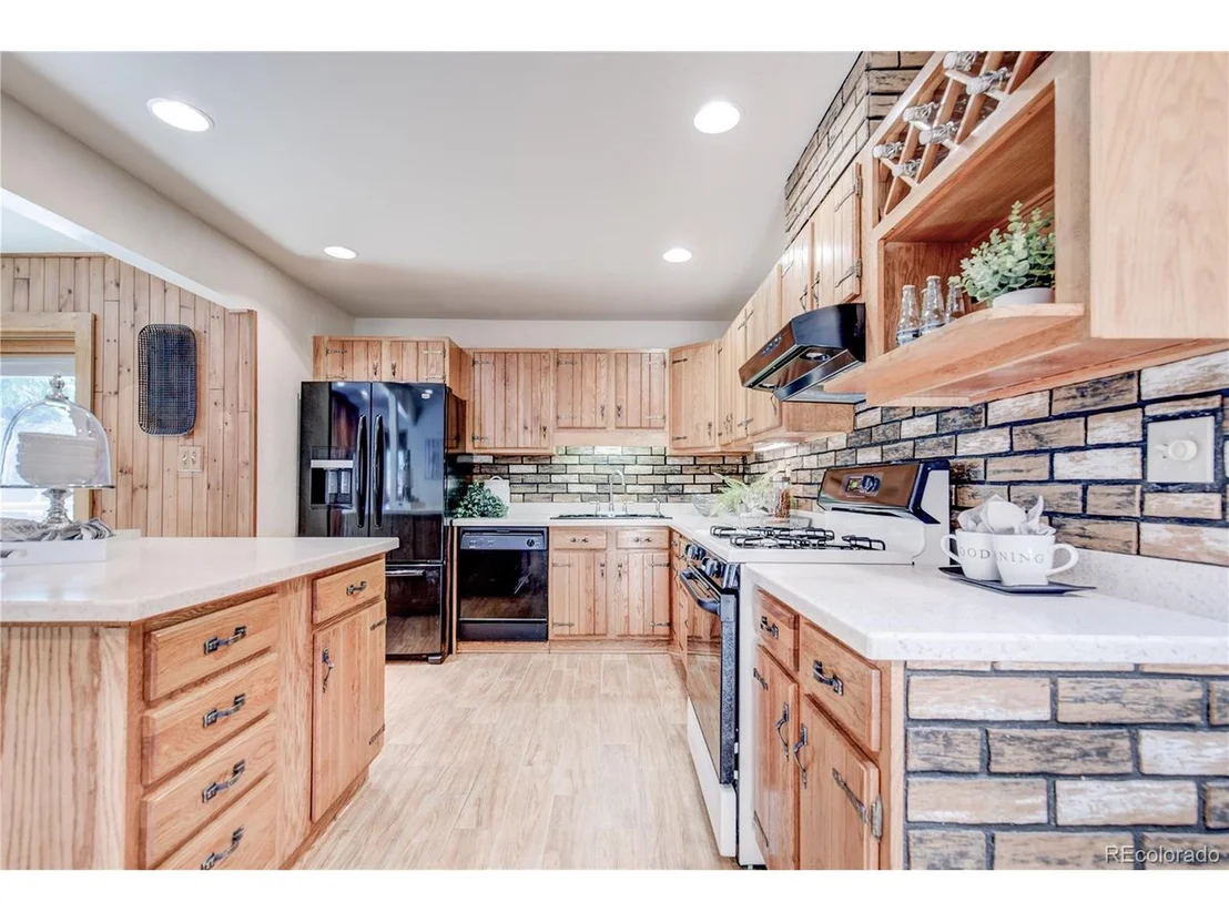 Photo of 6119 Jellison Way