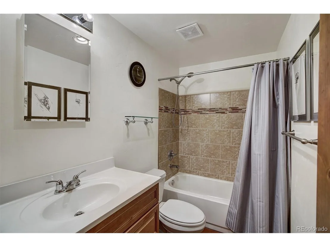 Photo of 22 Peterson Dr