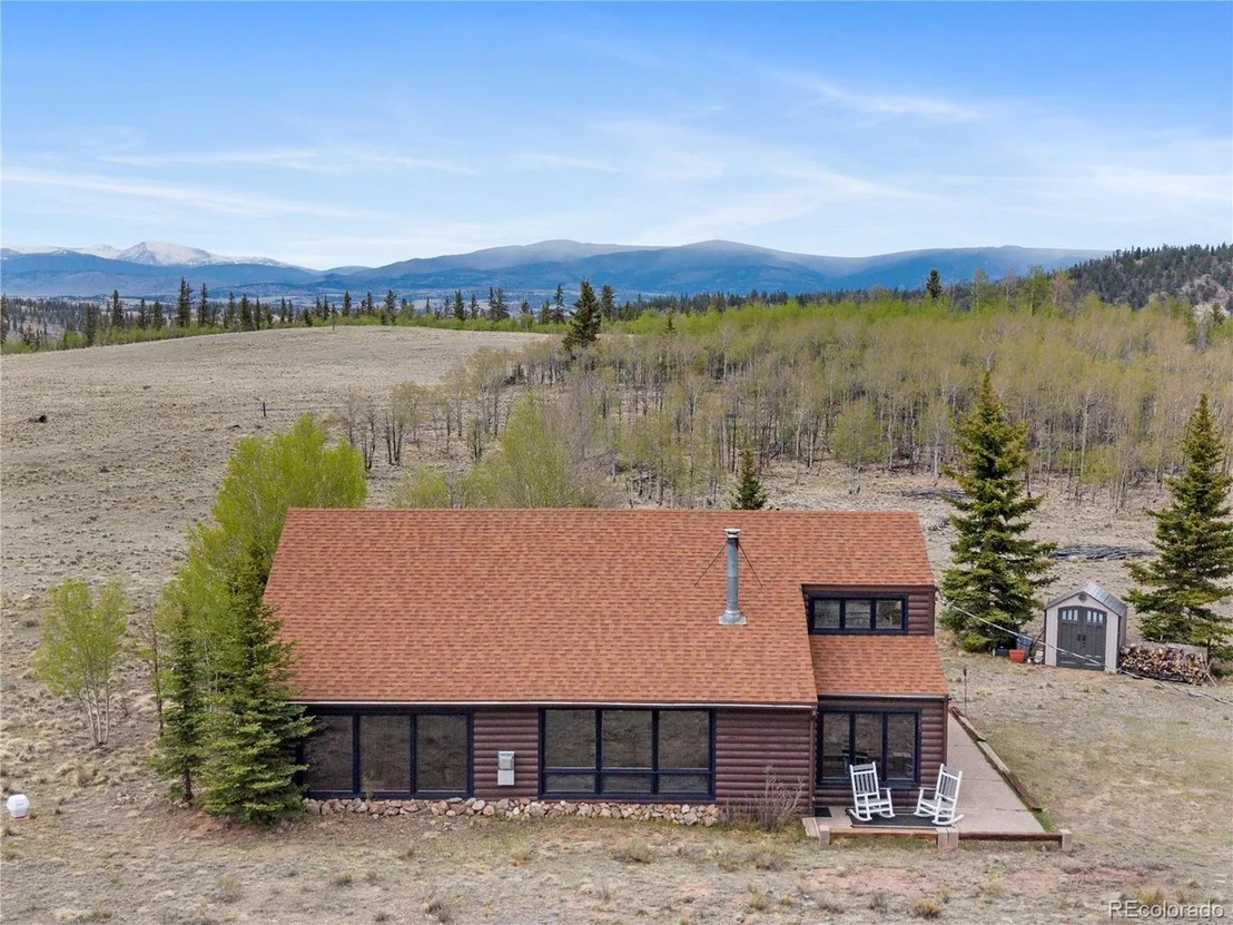 Photo of 275 Vulture Ln