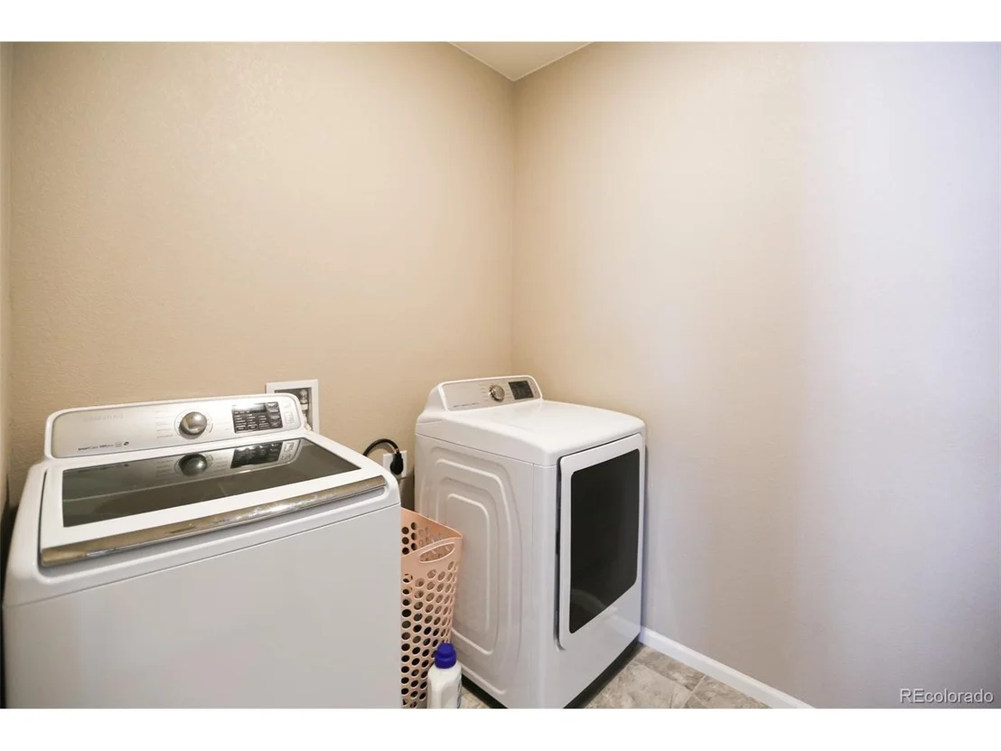 Photo of 5353 Cedar St