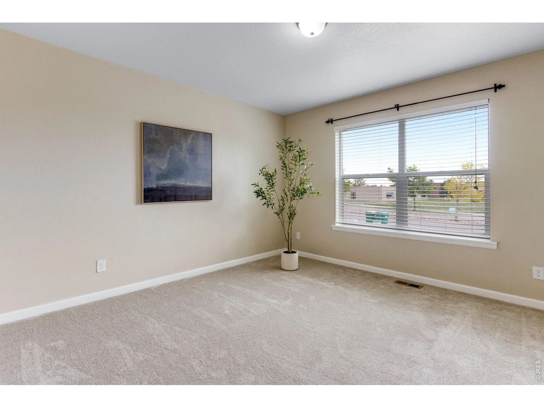 Photo of 405 Audubon Blvd