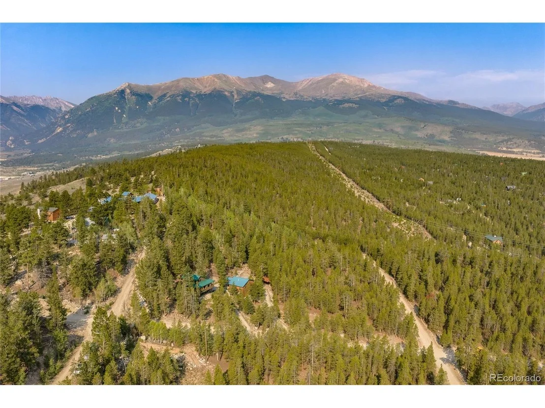 Photo of 389 Mount Elbert Dr