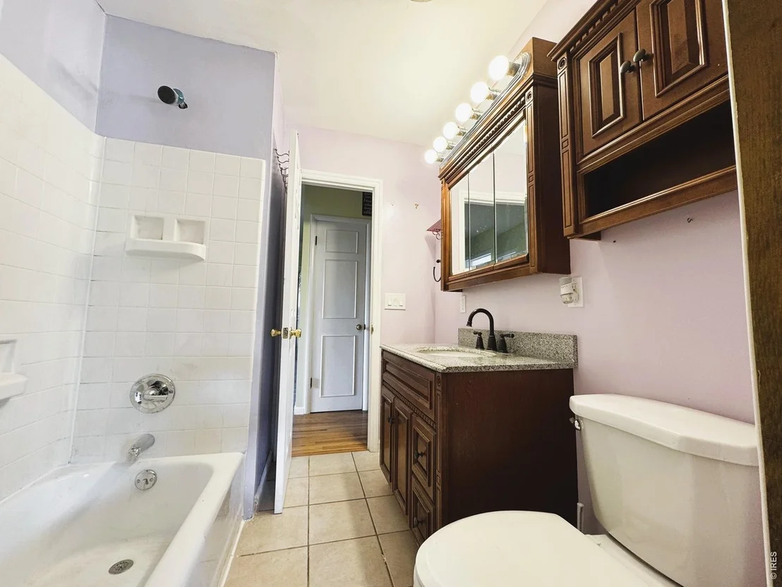 Photo of 1324 Buchanan St