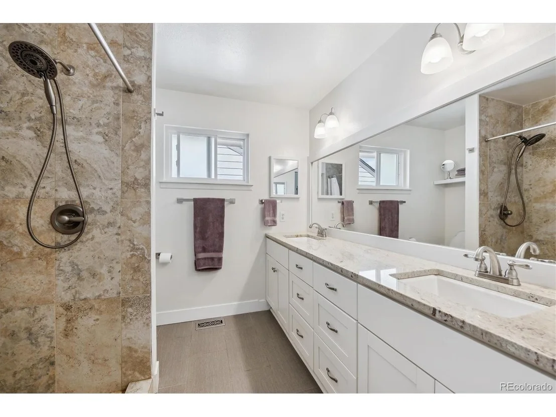 Photo of 6715 W 80th Cir