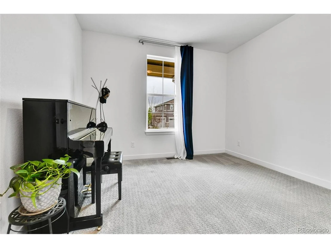 Photo of 22472 E Narrowleaf Cir