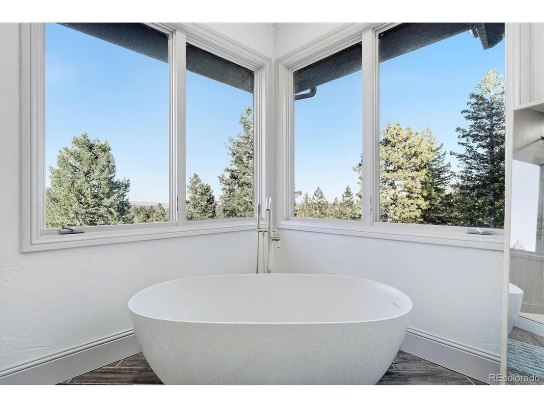 Photo of 33442 Meadow Mountain Rd