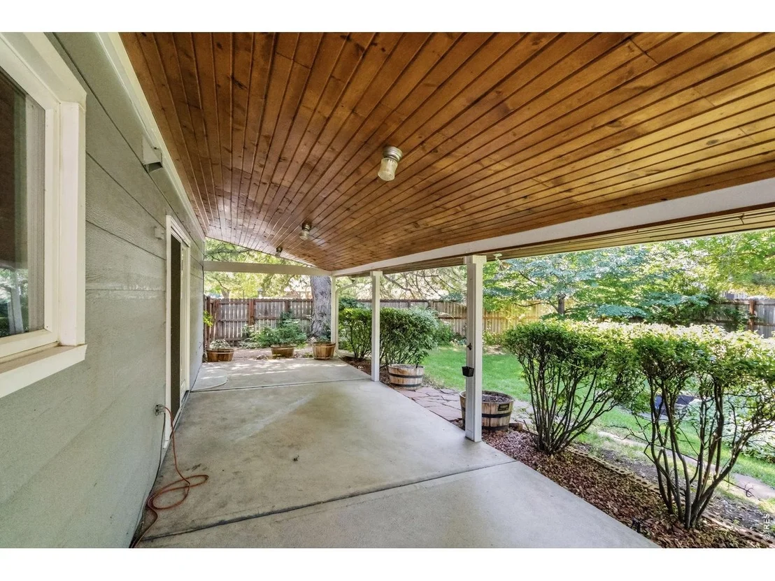 Photo of 1431 Centennial Rd