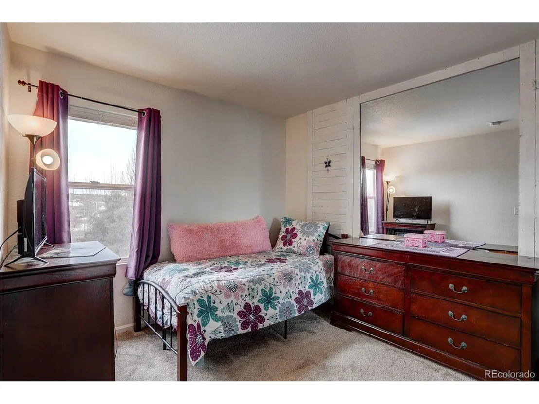 Photo of 5347 Rhyolite Way