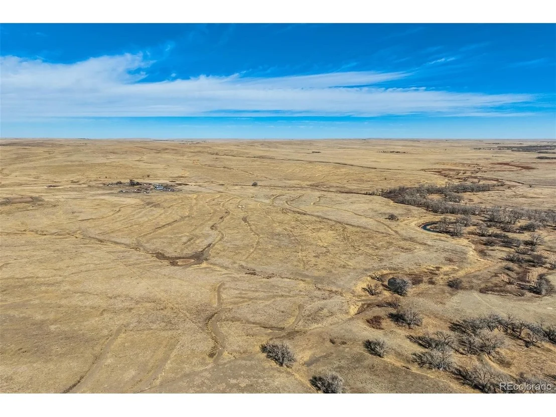 Photo of 18300 County Rd 105