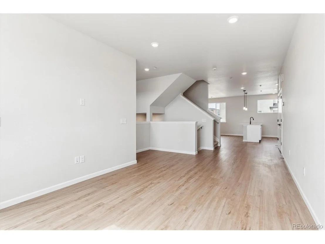 Photo of Unit 09104 at 441 Interlocken Blvd