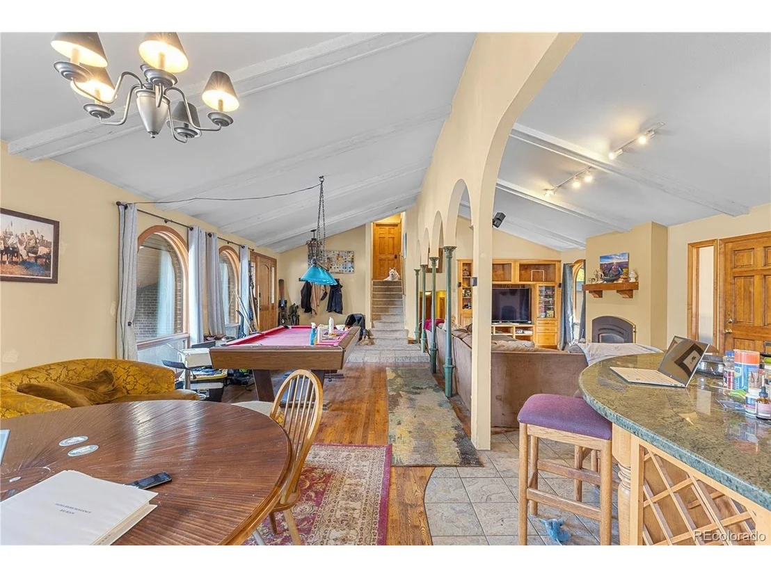 Photo of 208 Deer Path Rd