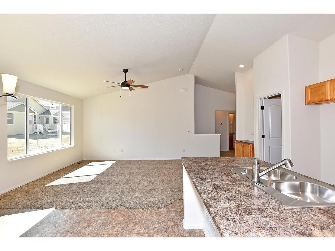 Photo of 524 85th Ave