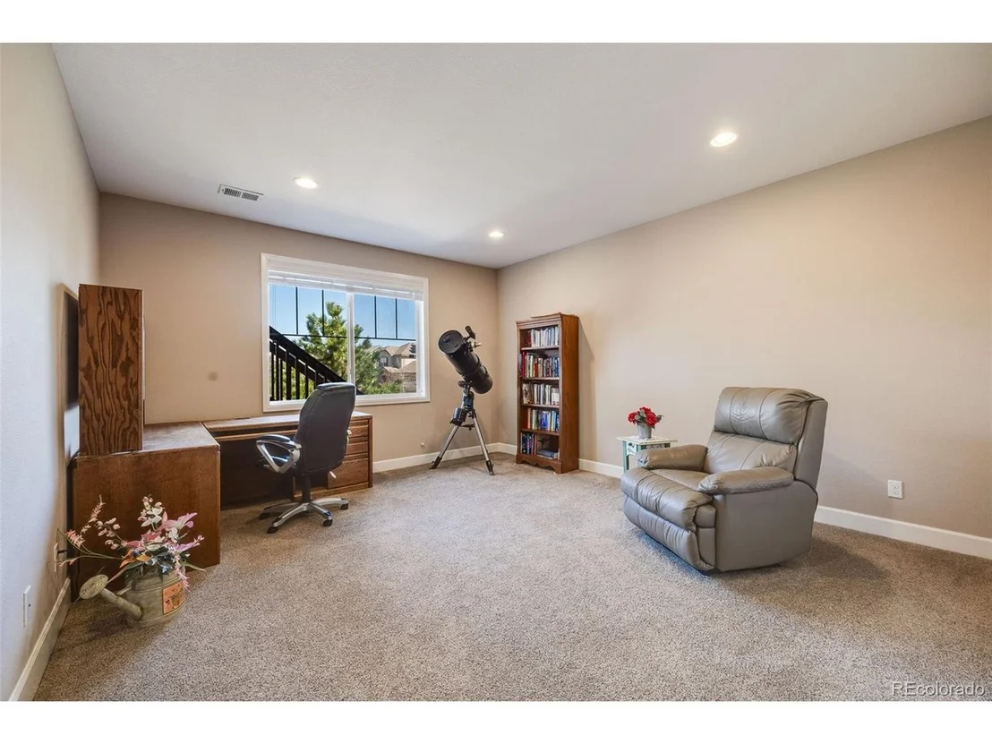 Photo of 13912 Ashgrove Cir