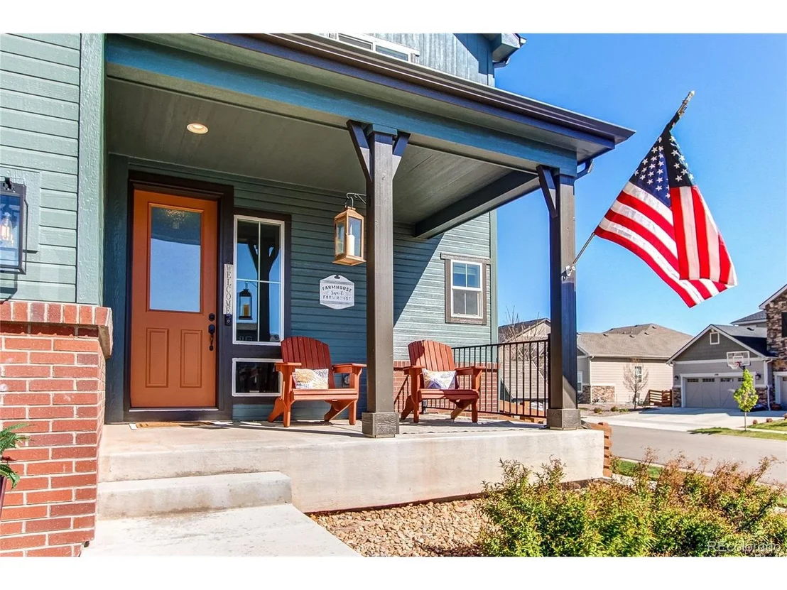 Photo of 2 Equinox Cir
