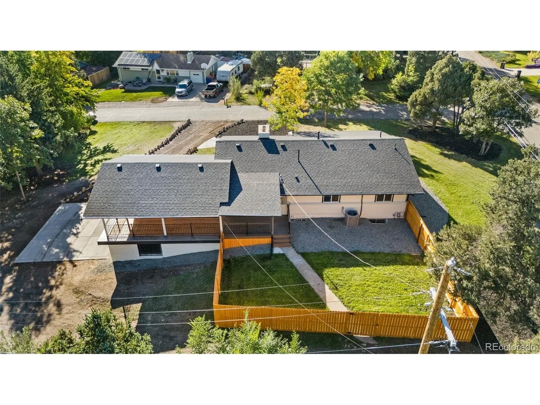Photo of 7350 Field St