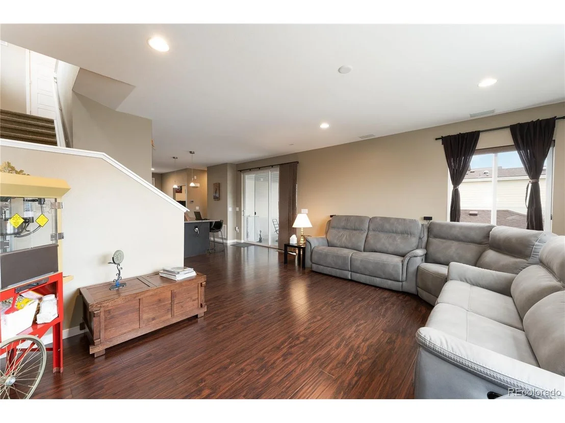 Photo of 9819 Dunning Cir