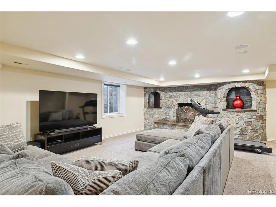 Photo of 42 Sunset Dr