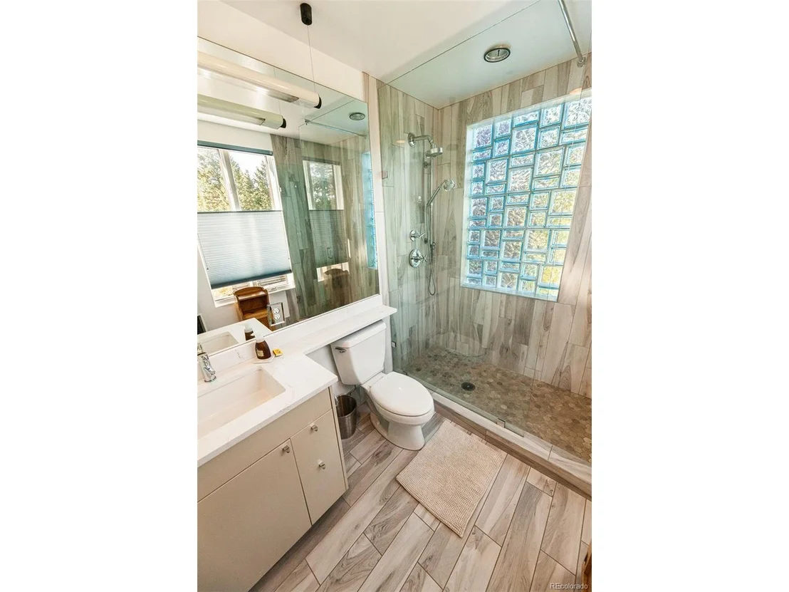 Photo of 4349 Ridge Rd