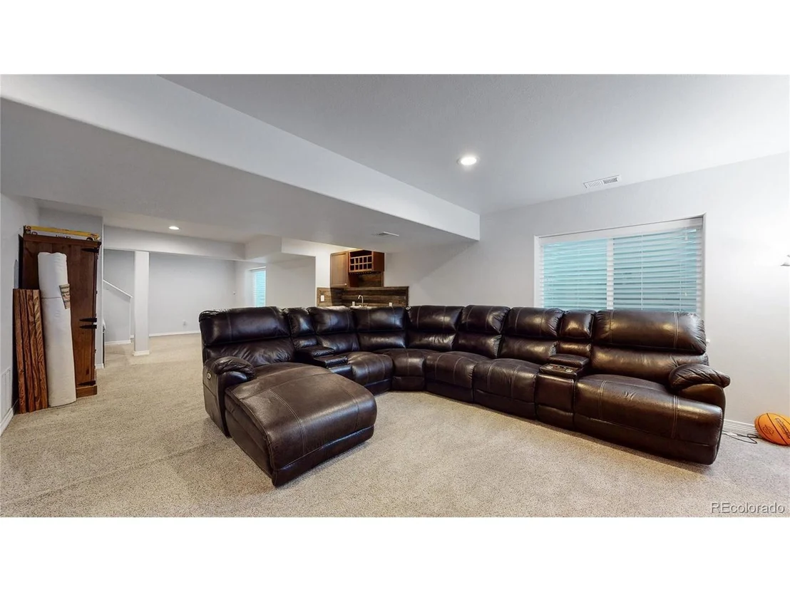 Photo of 415 Wind River Dr