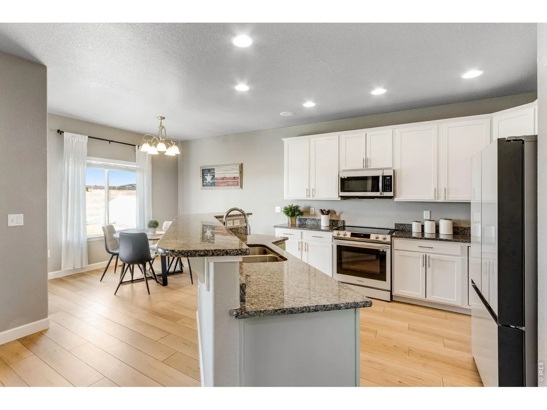 Photo of 5614 Carmon Dr