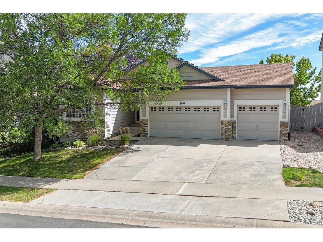 Photo of 6814 Barbuda Dr