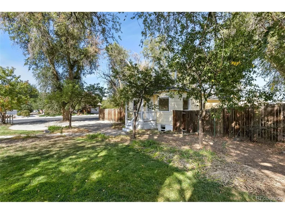 Photo of 305 Jackson Ave